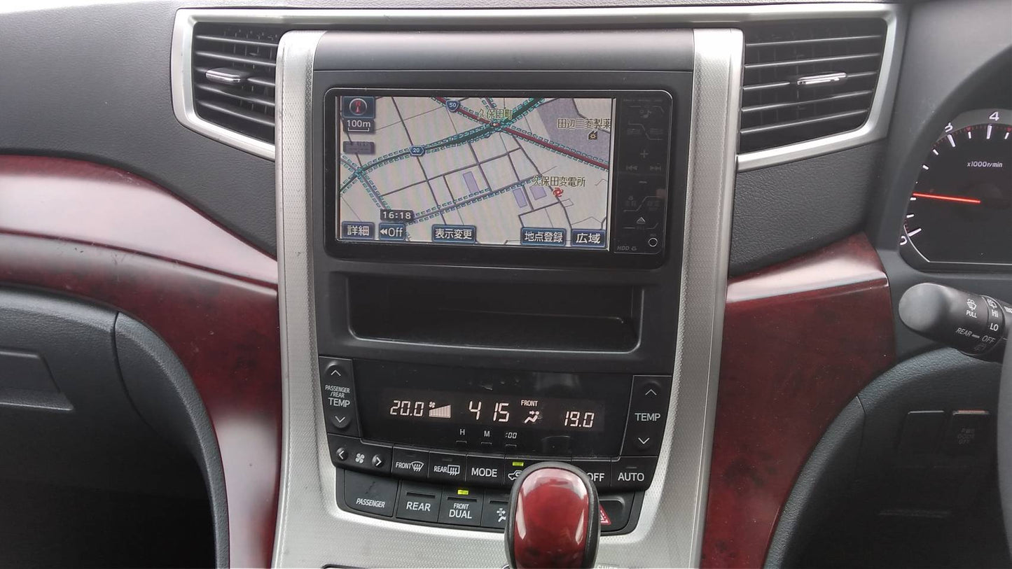 803. Toyota Alphard 240S 2008