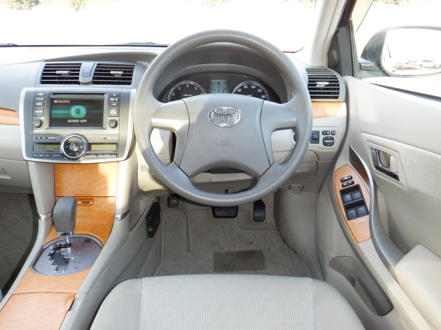 839. TOYOTA ALLION A15 G PACKAGE 2009 NZT260-3052480