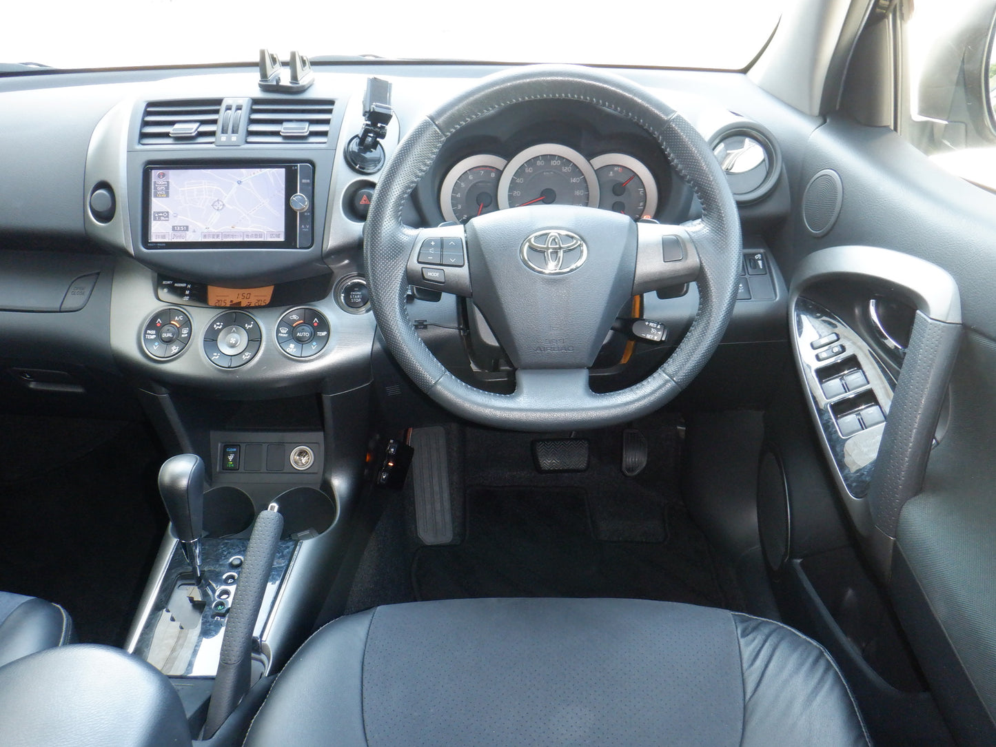 831 TOYOTA Vanguard 240S S PACKAGE 2012 / Milage: 81,800 Km