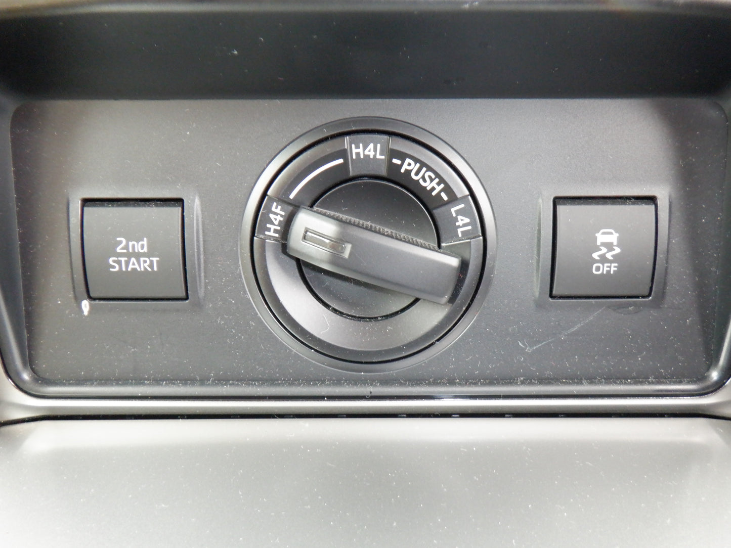 850 TOYOTA LAND CRUISER PRADO TX L PACKAGE MATTE BLACK EDITION 2022 TRJ150-0150825