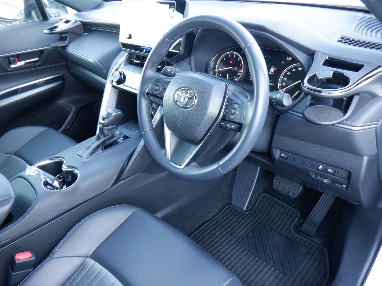 899 TOYOTA HARRIER G 2020 MXUA80-0015841