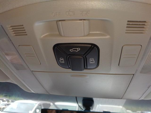 904 TOYOTA ALPHARD 240G 2010 / Milage: 175,228 Km