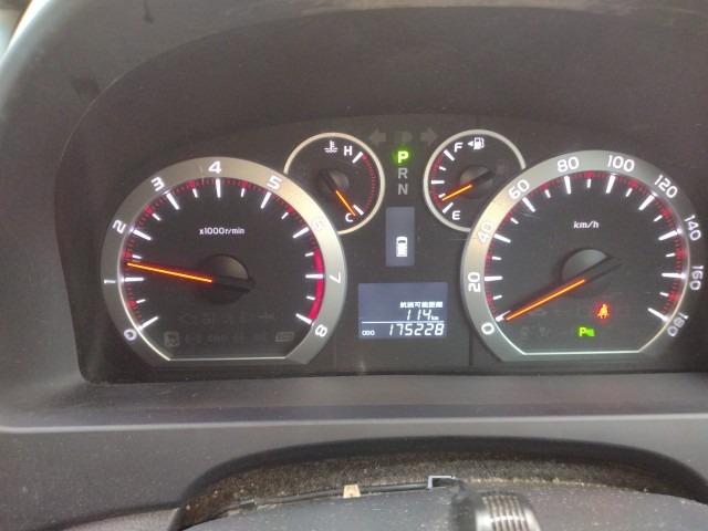 904 TOYOTA ALPHARD 240G 2010 / Milage: 175,228 Km