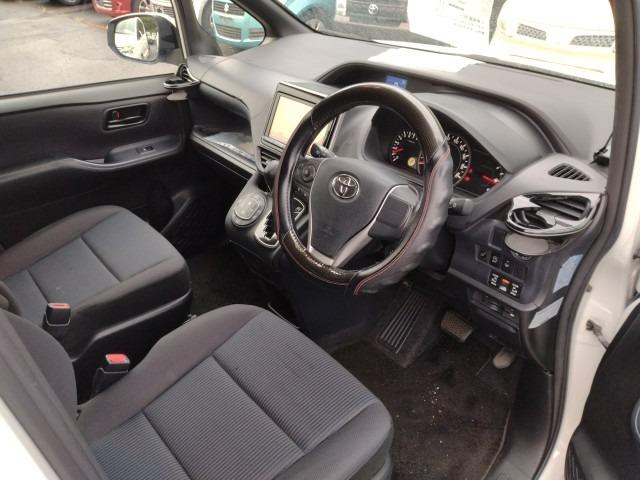 907 TOYOTA NOAH X DELIGHT PLUS 2016 / Milage: 125,910 Km