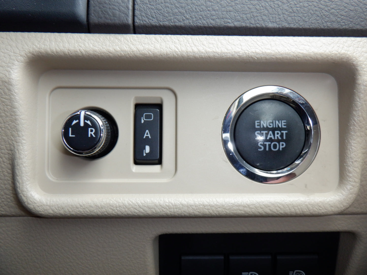 850 TOYOTA LAND CRUISER PRADO TX L PACKAGE MATTE BLACK EDITION 2022 TRJ150-0150825