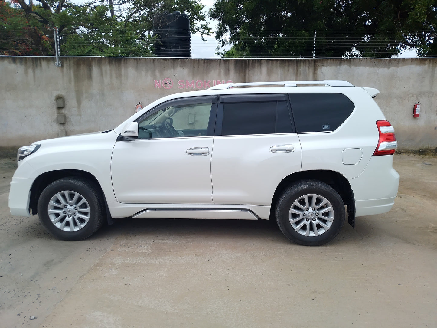 264. Toyota Land Cruiser Prado TZ-G 2015