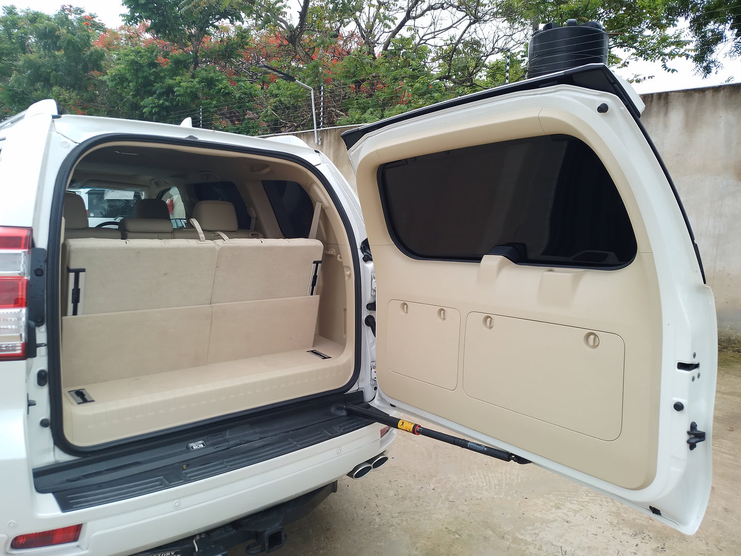 264. Toyota Land Cruiser Prado TZ-G 2015