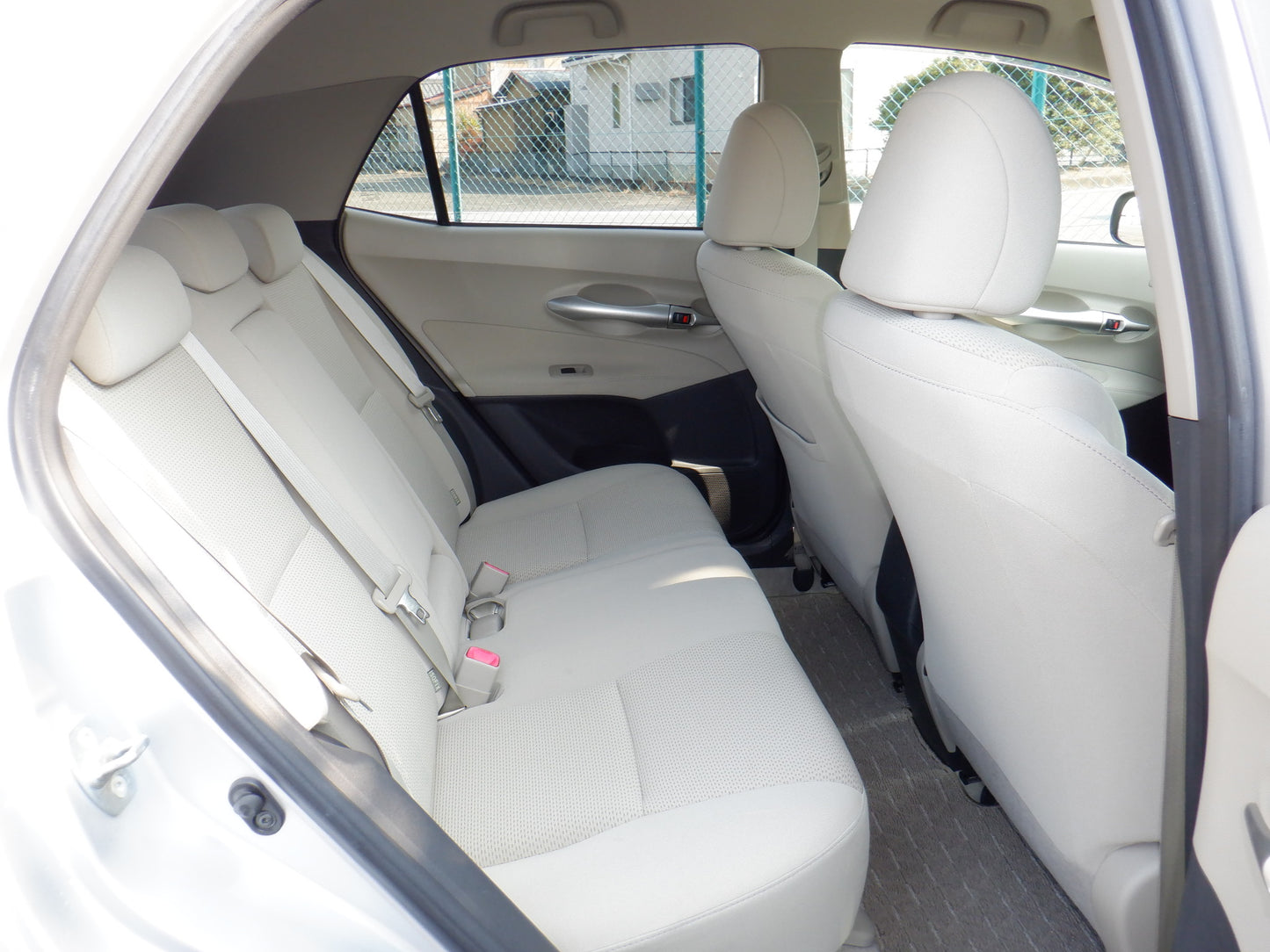 840 TOYOTA AURIS 150X M PACKAGE 2010 / Mileage: 52,200 km