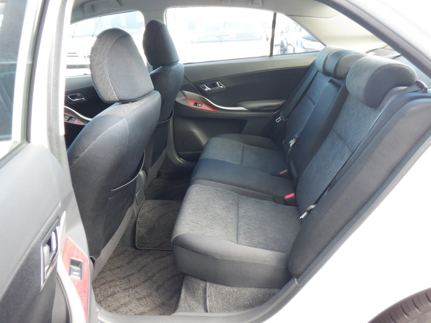 908 TOYOTA ALLION A20 2010 ZRT261-3016584