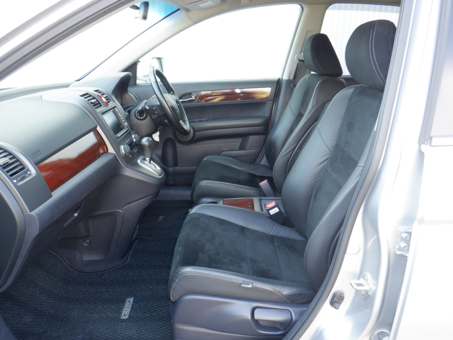 837 HONDA CR-V ZL HDD NAVI ALCANTARA STYLE 2010 / Milage: 42,500 Km