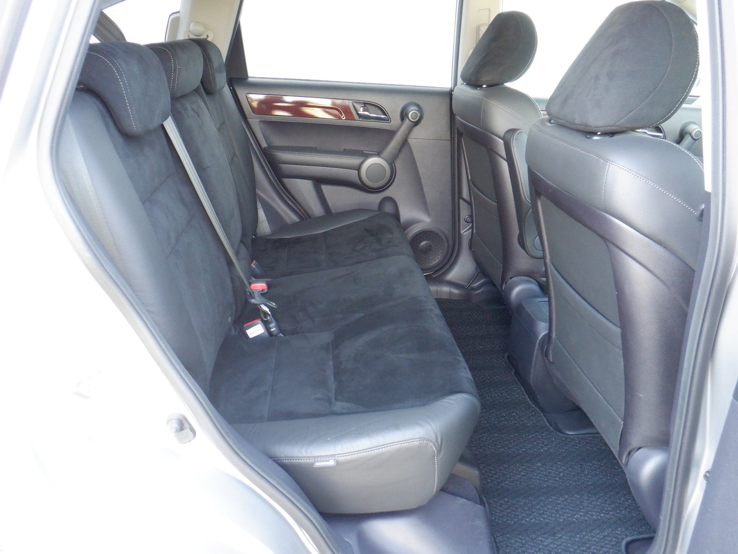 837 HONDA CR-V ZL HDD NAVI ALCANTARA STYLE 2010 / Milage: 42,500 Km