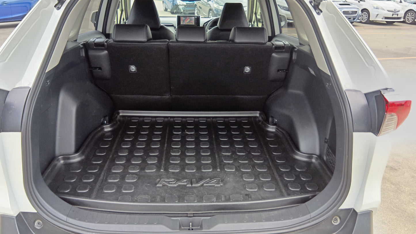 844. TOYOTA RAV-4 G 2020
