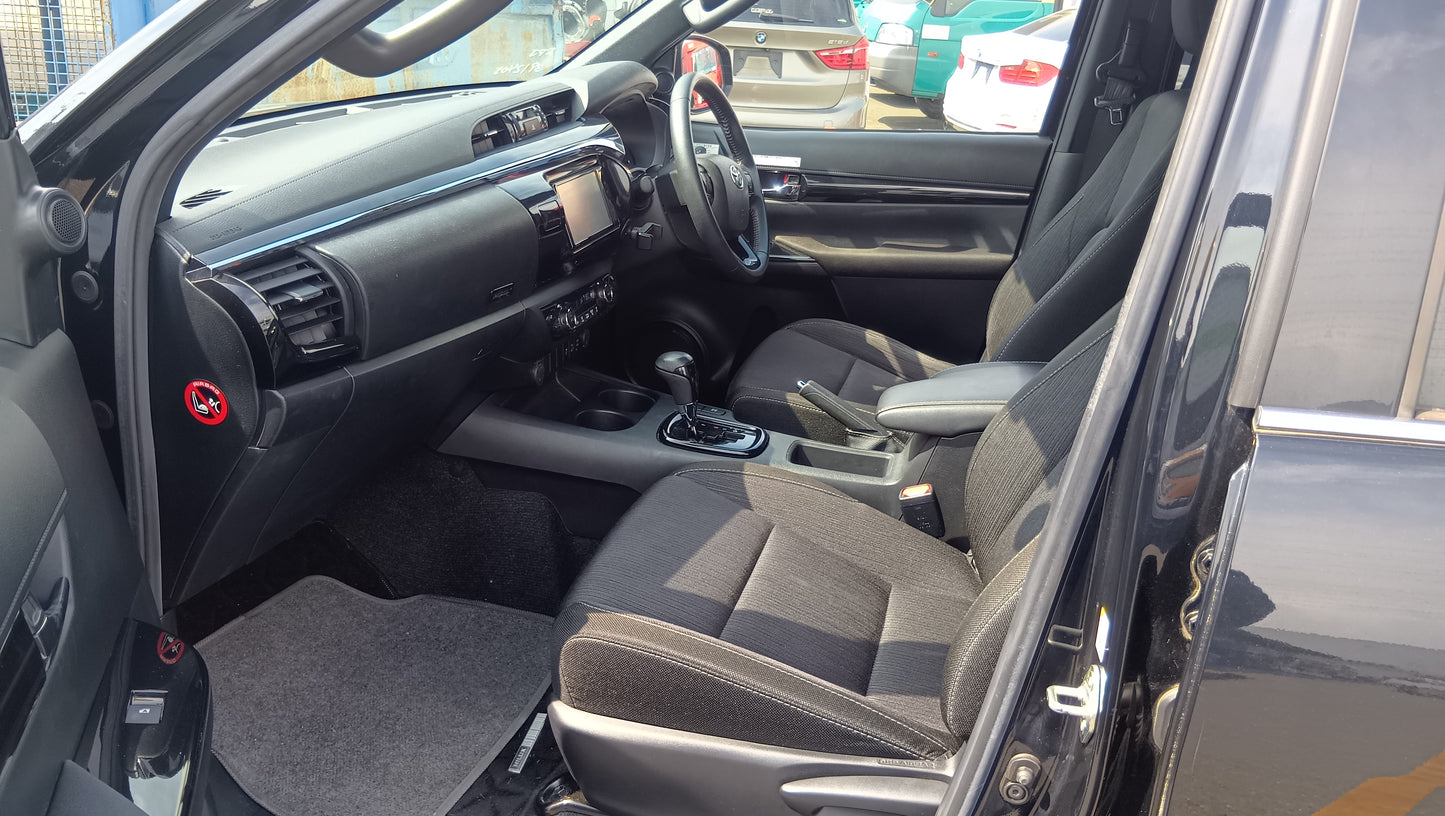 845. TOYOTA HILUX Z BLACK RALLY EDITION 2019