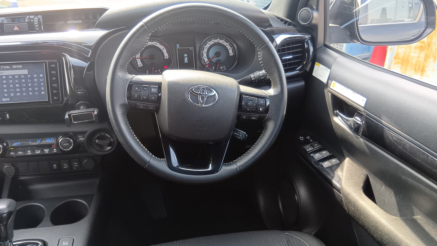 845. TOYOTA HILUX Z BLACK RALLY EDITION 2019