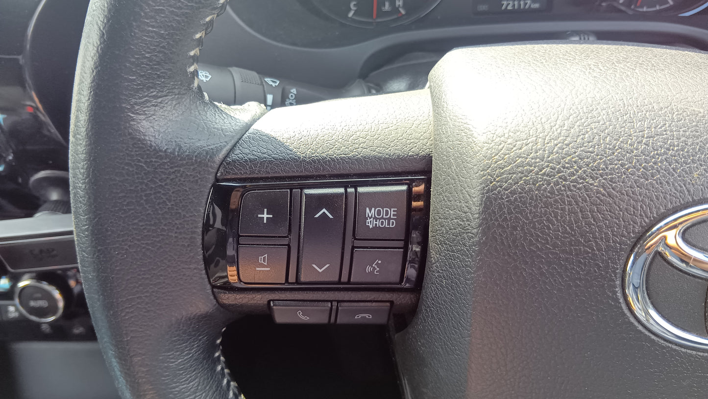 845. TOYOTA HILUX Z BLACK RALLY EDITION 2019