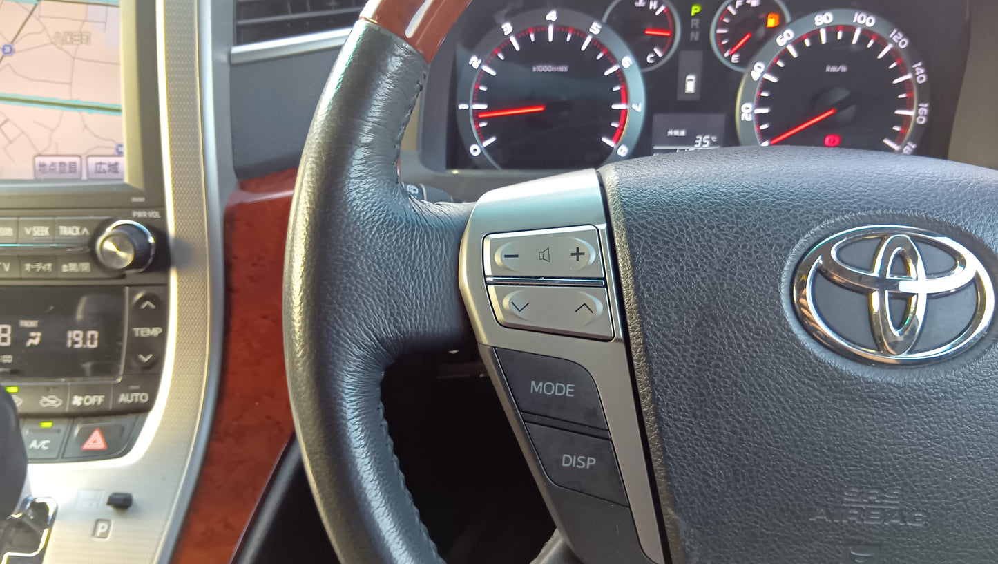 874. TOYOTA Alphard 240S Premium Selection II 2010
