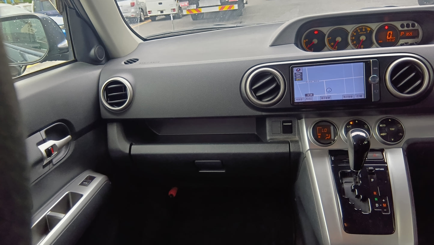 876. TOYOTA CAROLLA RUMION 1.8S 2013