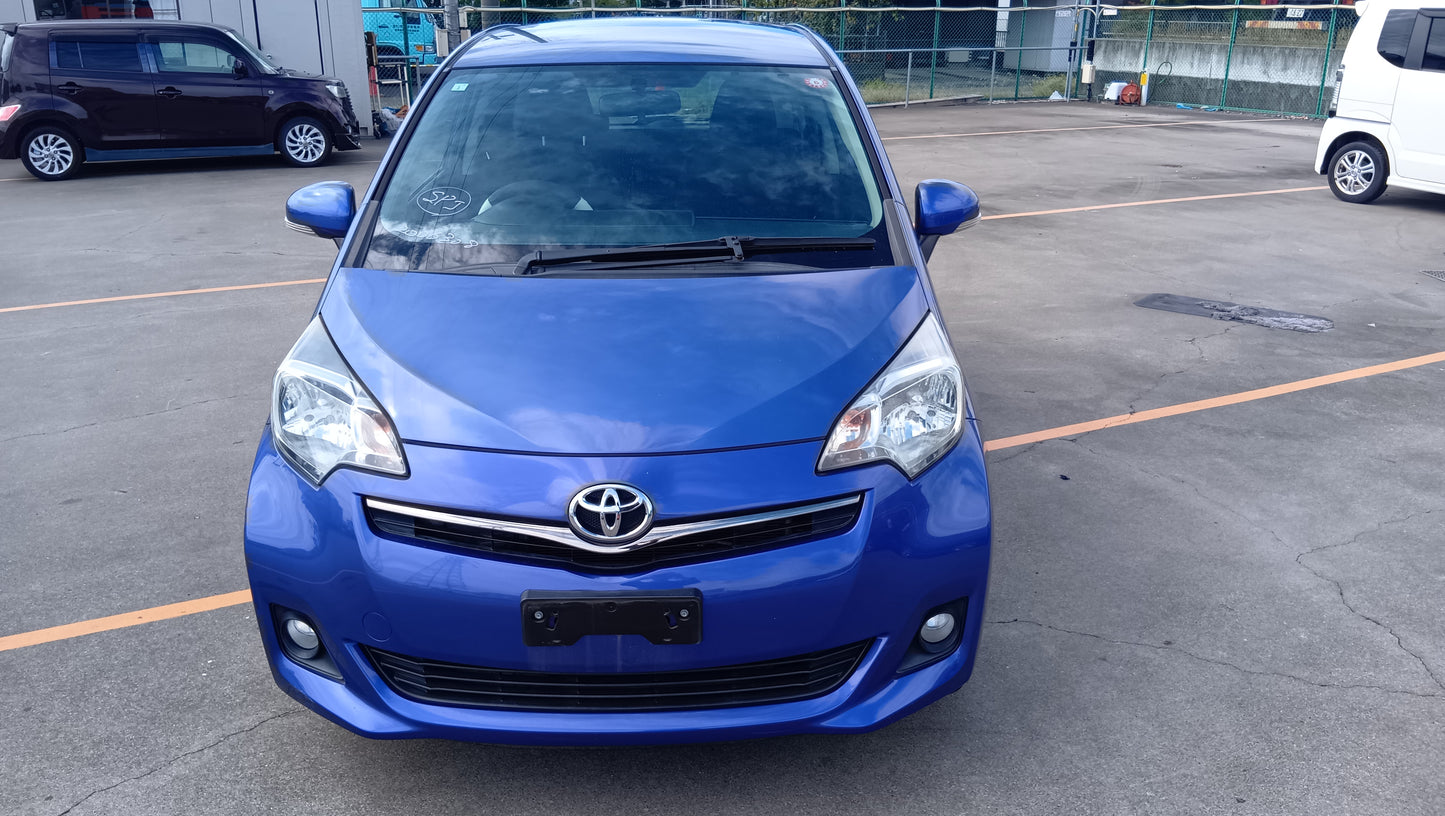894. TOYOTA RACTIS S