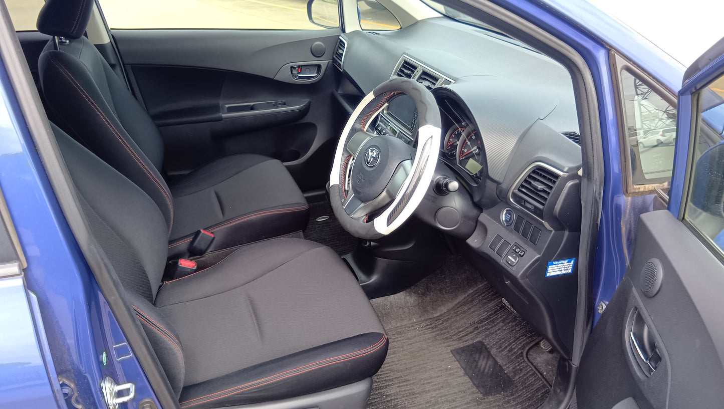 894. TOYOTA RACTIS S