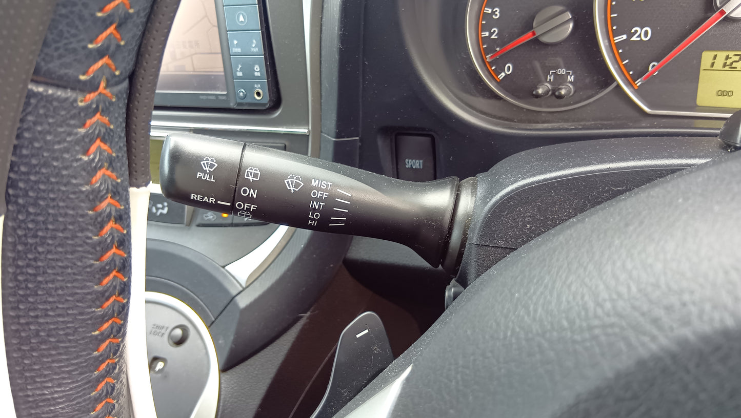 894. TOYOTA RACTIS S
