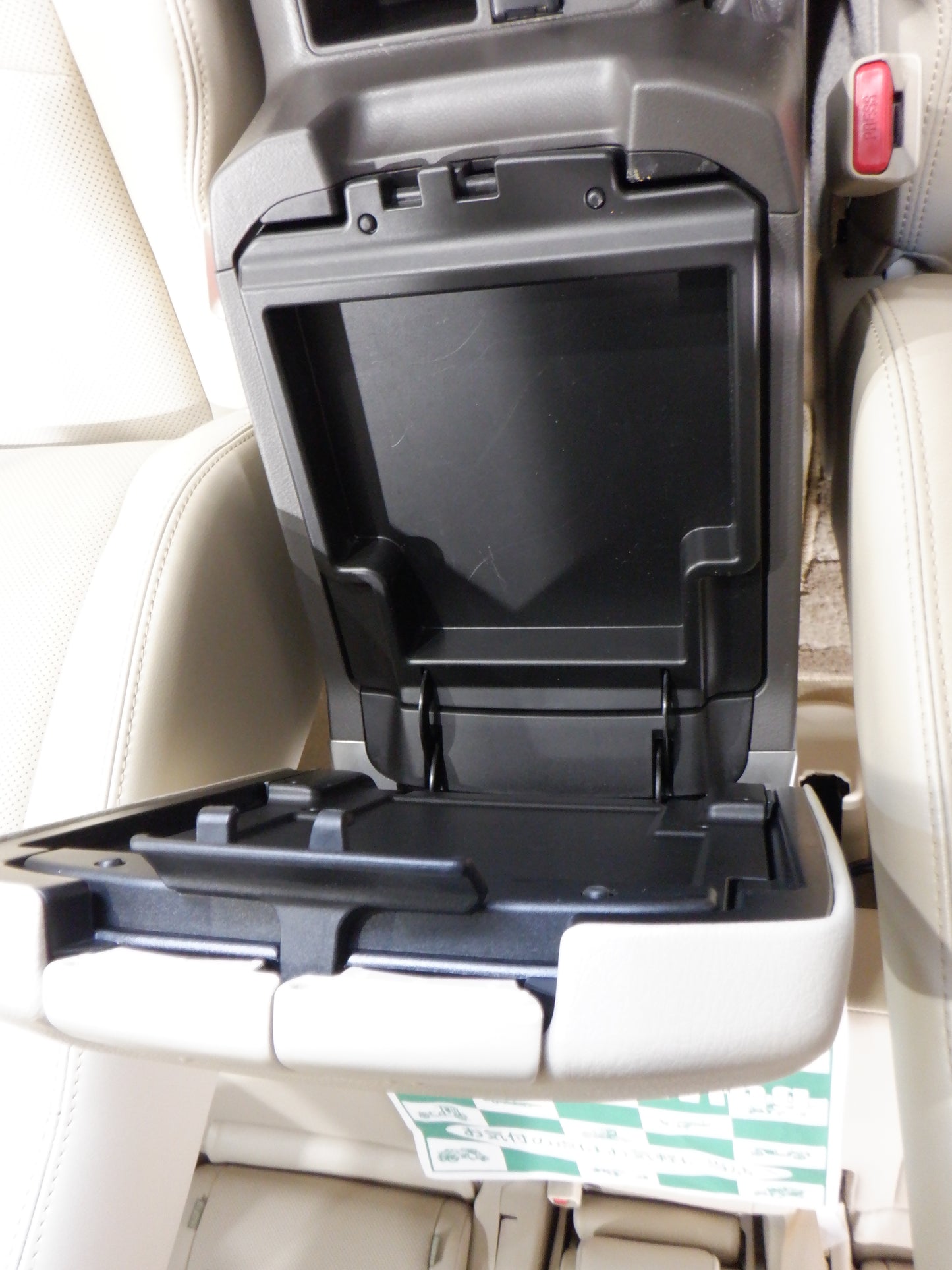 850 TOYOTA LAND CRUISER PRADO TX L PACKAGE MATTE BLACK EDITION 2022 / Milage: 34,500 Km