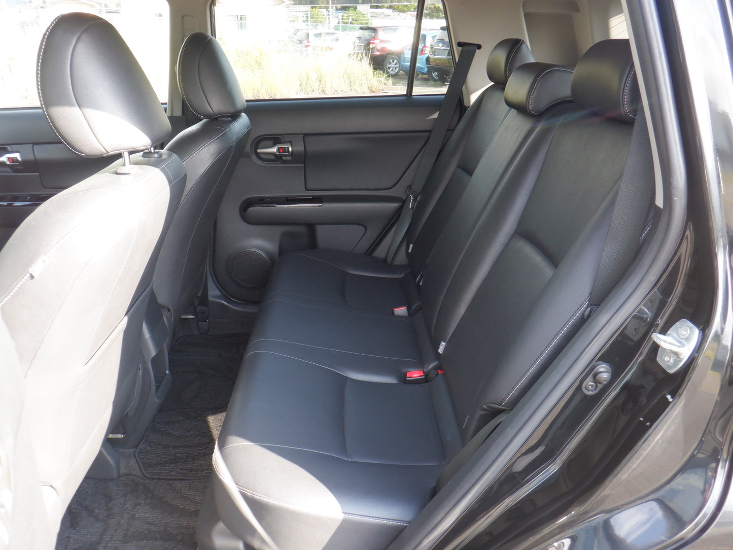 832 TOYOTA COROLLA RUMION 1.5G ON B LIMITED 2011 ,Milage: 118,500 Km