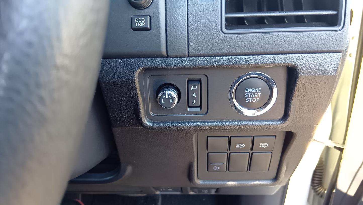 964. TOYOTA LAND CRUSER PRADO TX 2022