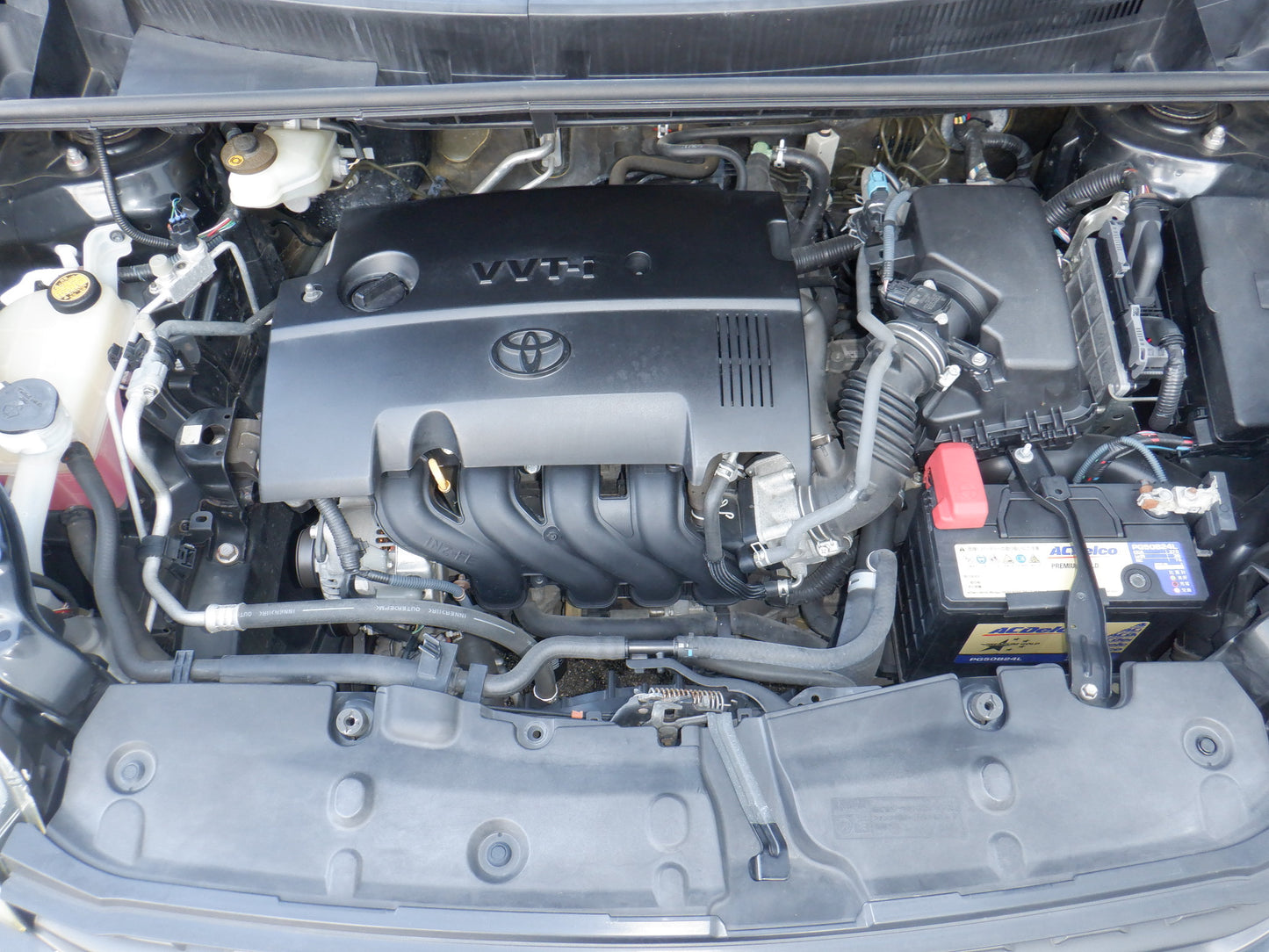 832 TOYOTA COROLLA RUMION 1.5G ON B LIMITED 2011 ,Milage: 118,500 Km