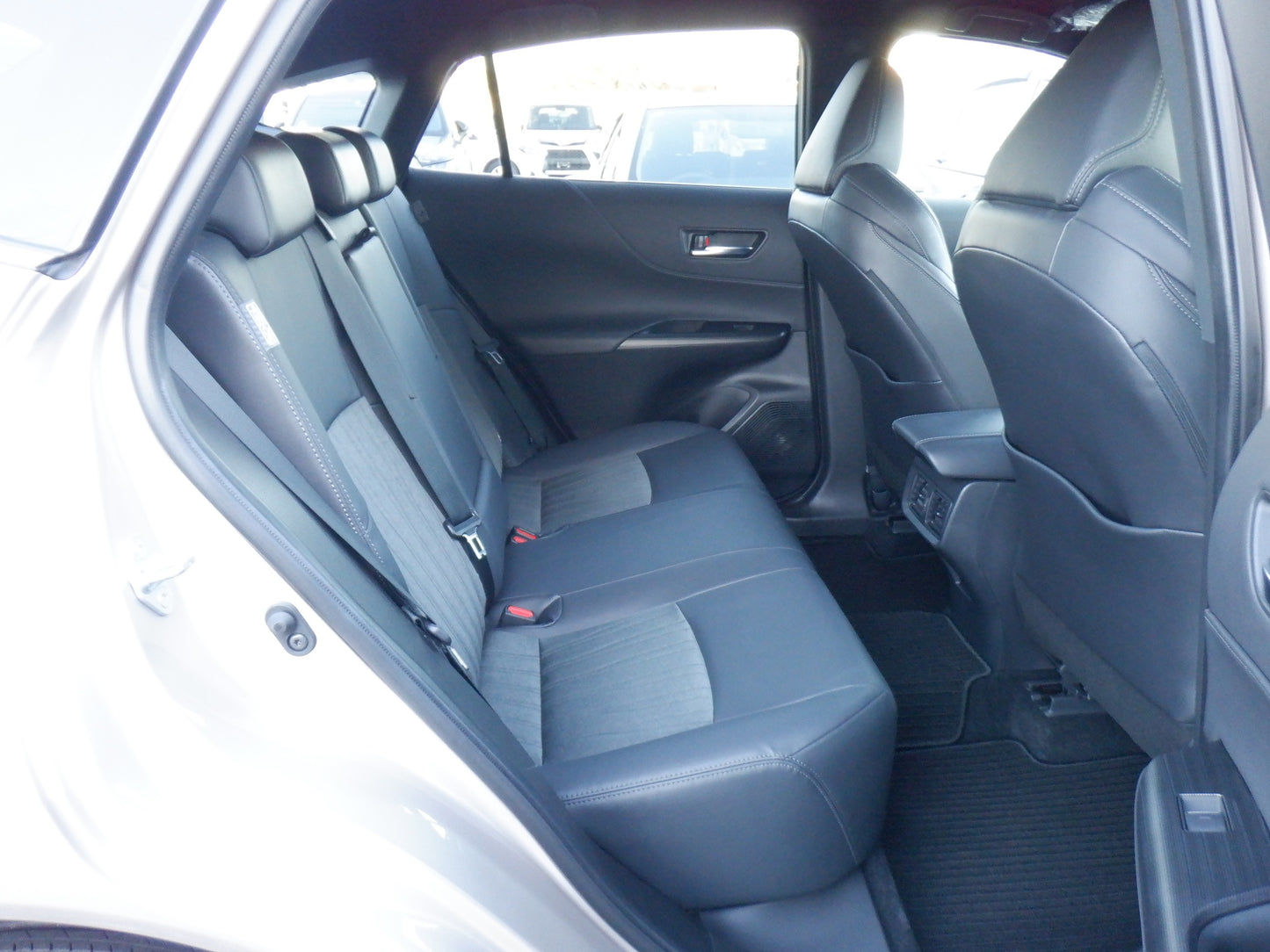 899 TOYOTA HARRIER G 2020 MXUA80-0015841