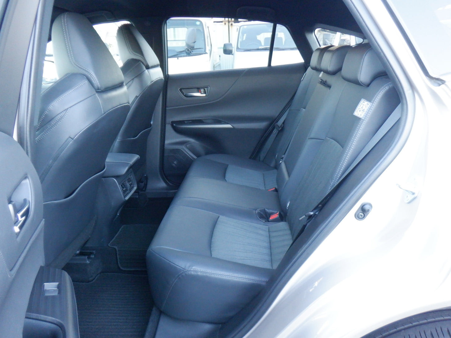 899 TOYOTA HARRIER G 2020 MXUA80-0015841