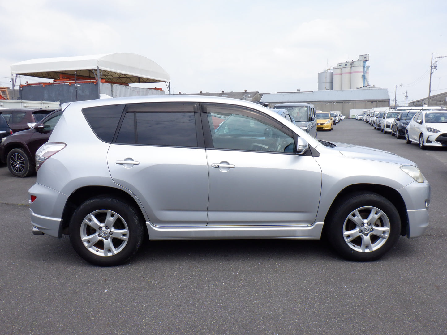 830 TOYOTA RAV4 STYLE 2011 Milage: 37,300 Km
