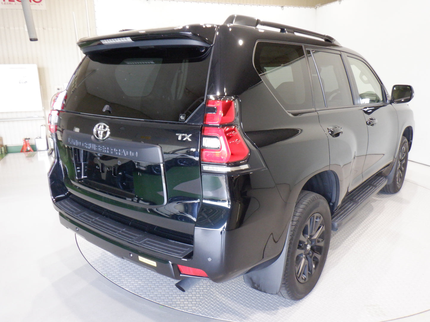 850 TOYOTA LAND CRUISER PRADO TX L PACKAGE MATTE BLACK EDITION 2022 / Milage: 34,500 Km