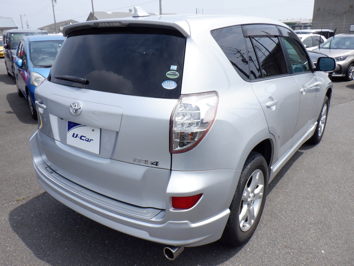 830 TOYOTA RAV4 STYLE 2011 Milage: 37,300 Km
