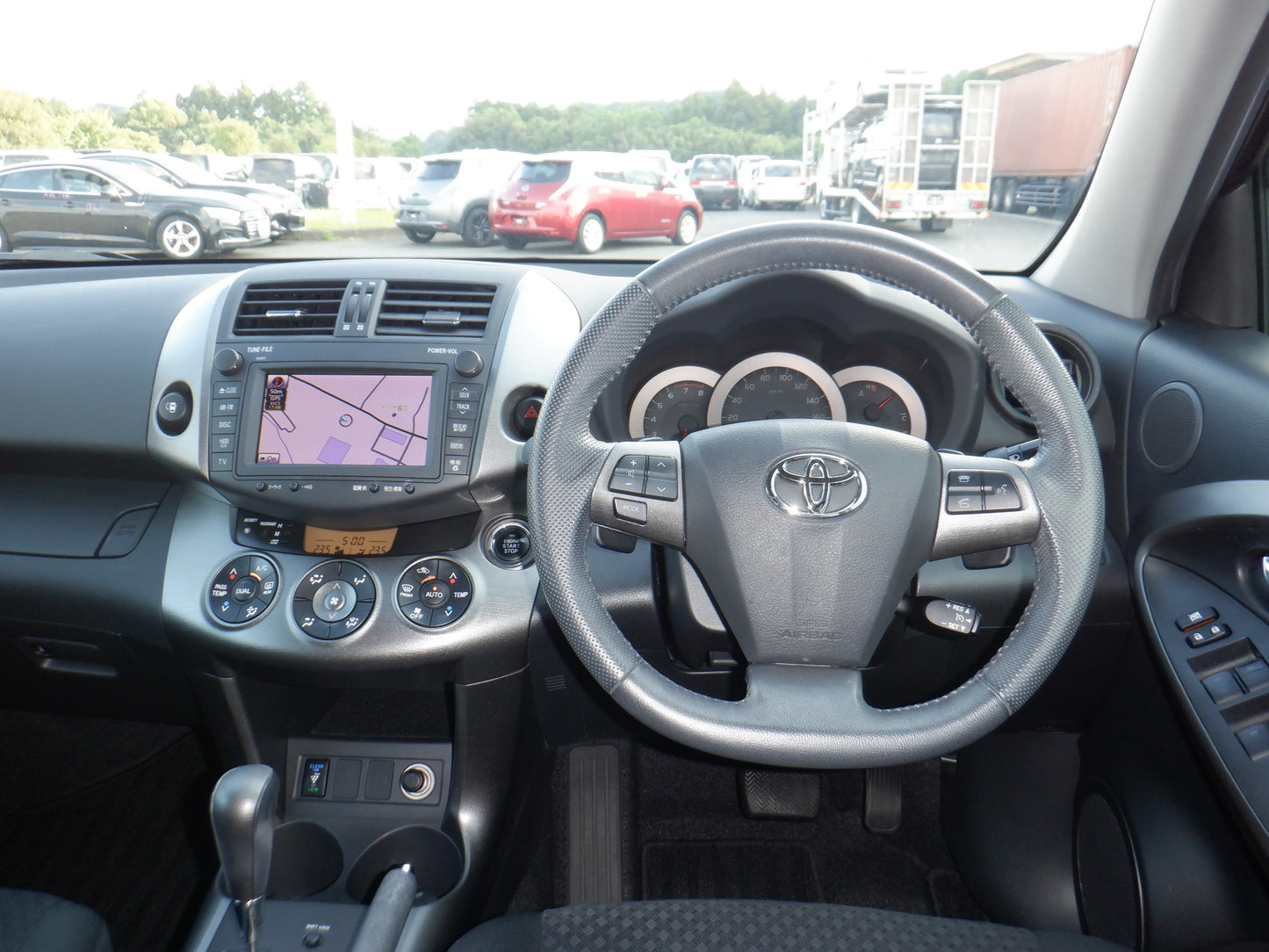 849 TOYOTA VANGUARD 240S S PACKAGE 2010 / Milage: 50,200 Km
