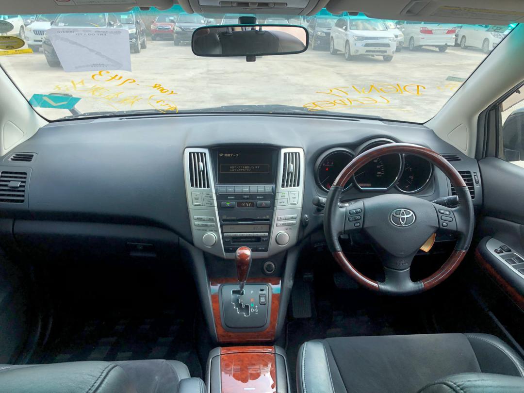 764. Toyota Harrier 240G L-Package Alcantara 2009