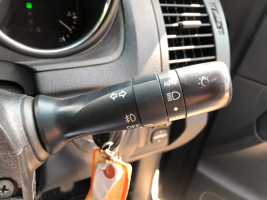764. Toyota Harrier 240G L-Package Alcantara 2009