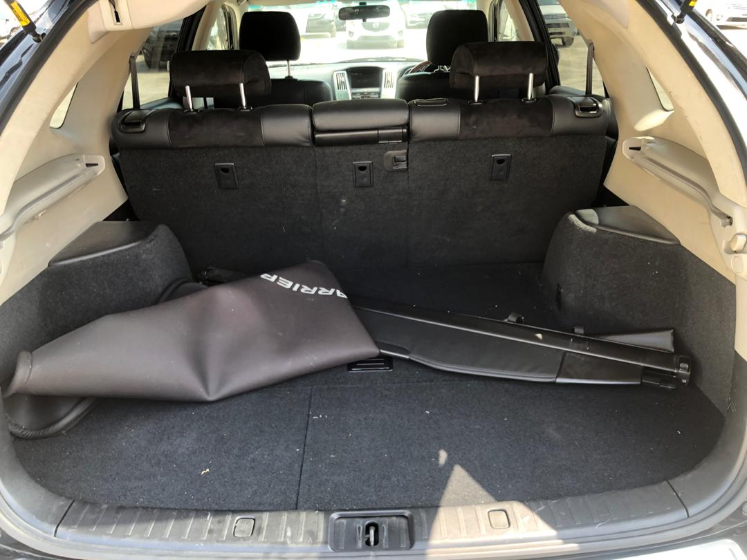764. Toyota Harrier 240G L-Package Alcantara 2009