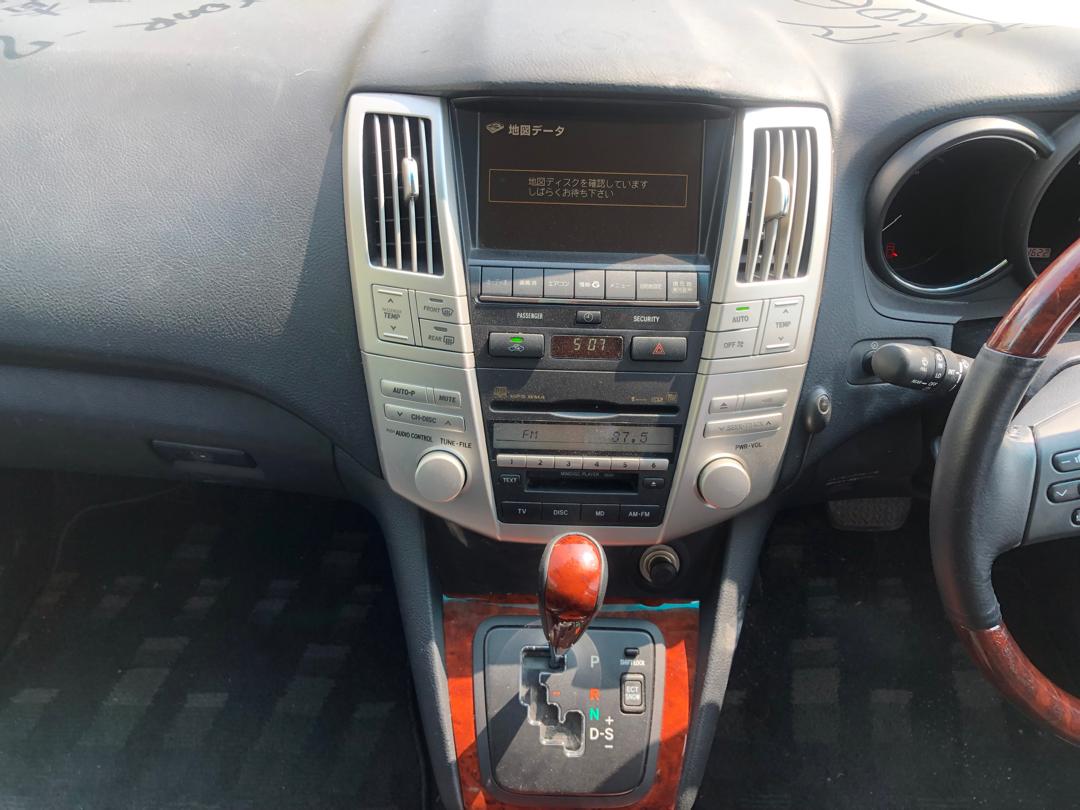 764. Toyota Harrier 240G L-Package Alcantara 2009