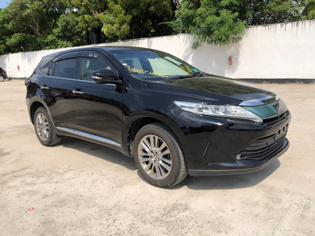 765. Toyota Harrier Premium 2019