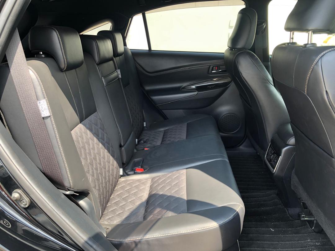 765. Toyota Harrier Premium 2019
