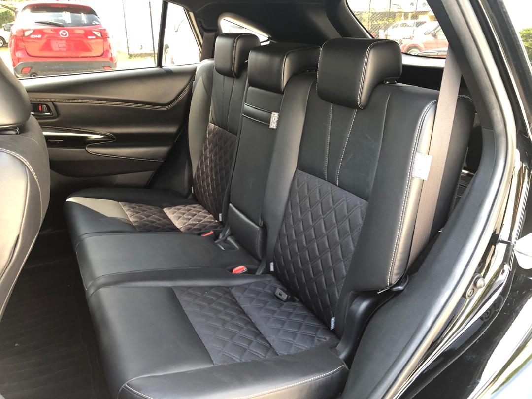 765. Toyota Harrier Premium 2019