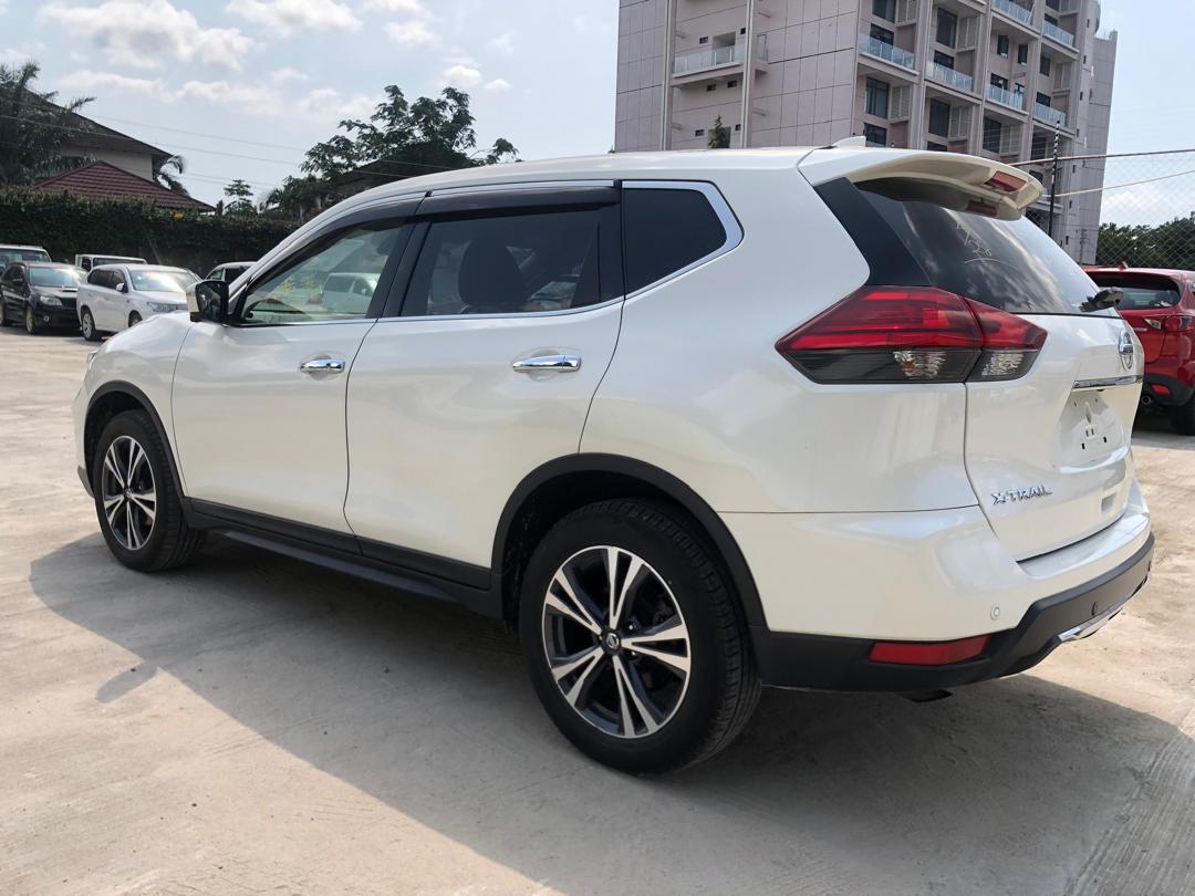 767. NISSAN X-Trail 20Xi 2018