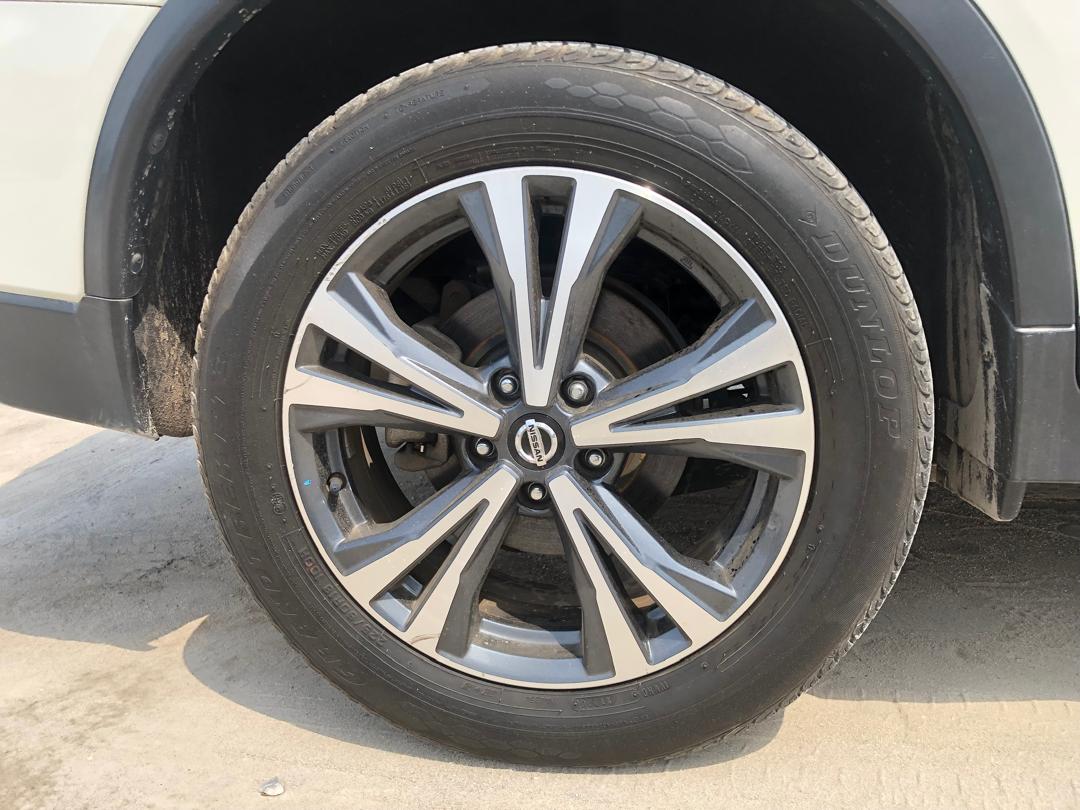 767. NISSAN X-Trail 20Xi 2018