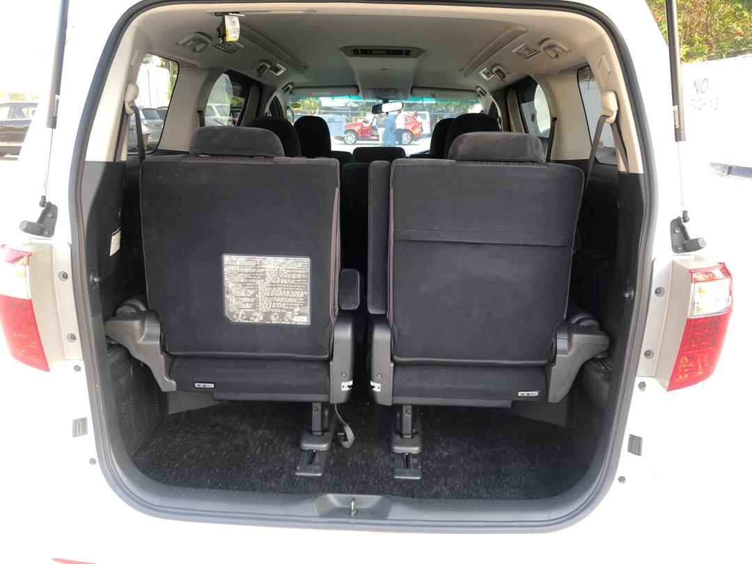 822. Toyota Alphard 240S 2008