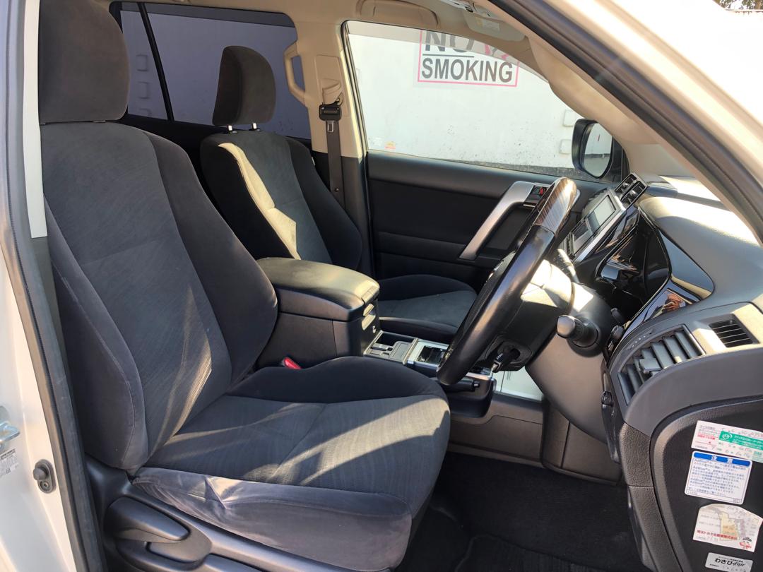843. TOYOTA LAND CRUSIER PRADO TX 2020