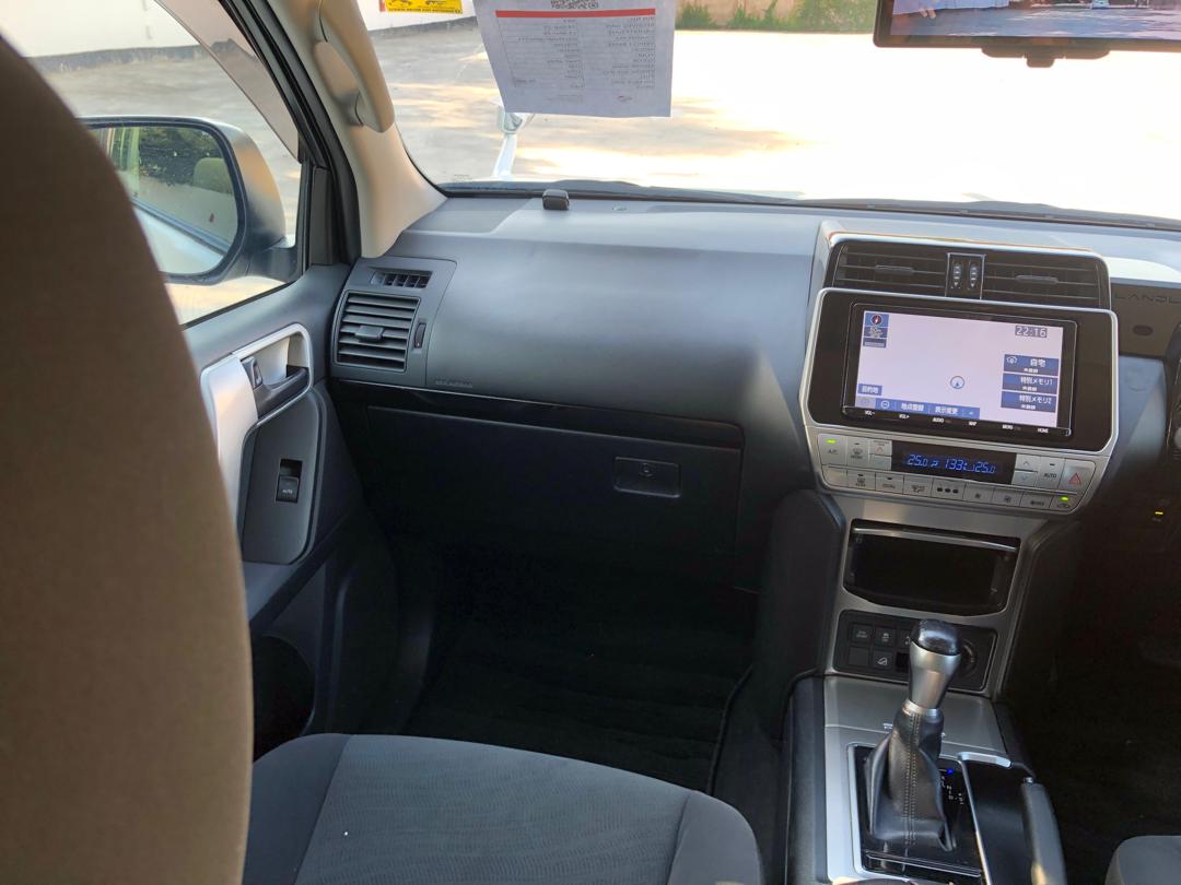 843. TOYOTA LAND CRUSIER PRADO TX 2020