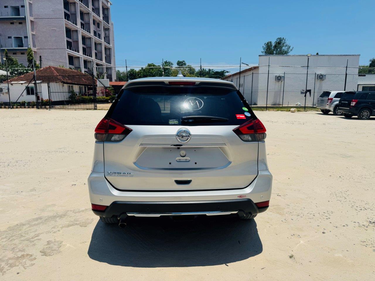 609. Nissan X-Trail 20X 2017