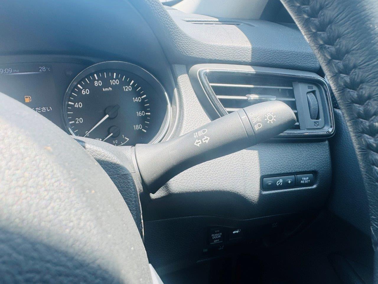 609. Nissan X-Trail 20X 2017