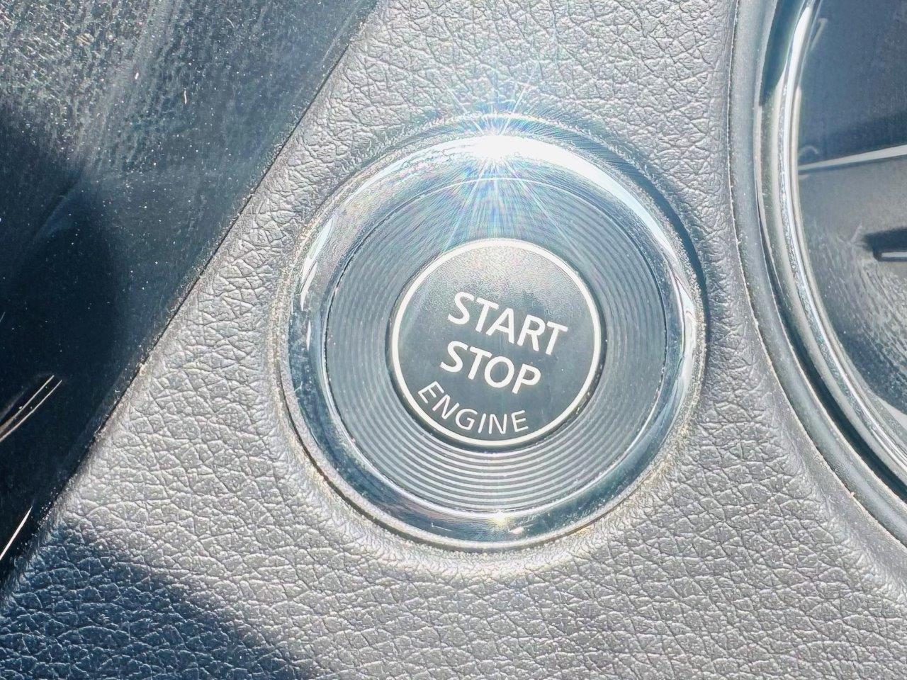 609. Nissan X-Trail 20X 2017