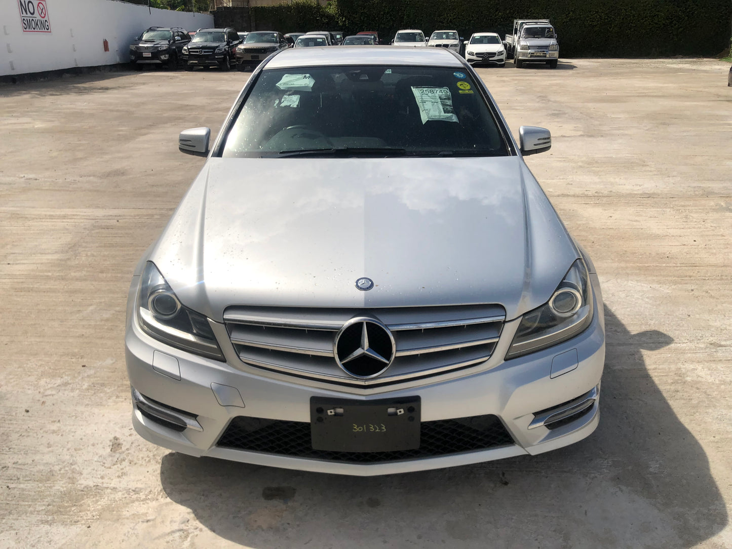 387. Mercedes Benz C-Class C180 AVG AMG sport package+ 2013